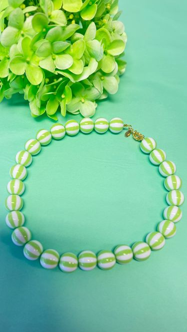 Hovedbilde The green White necklace 