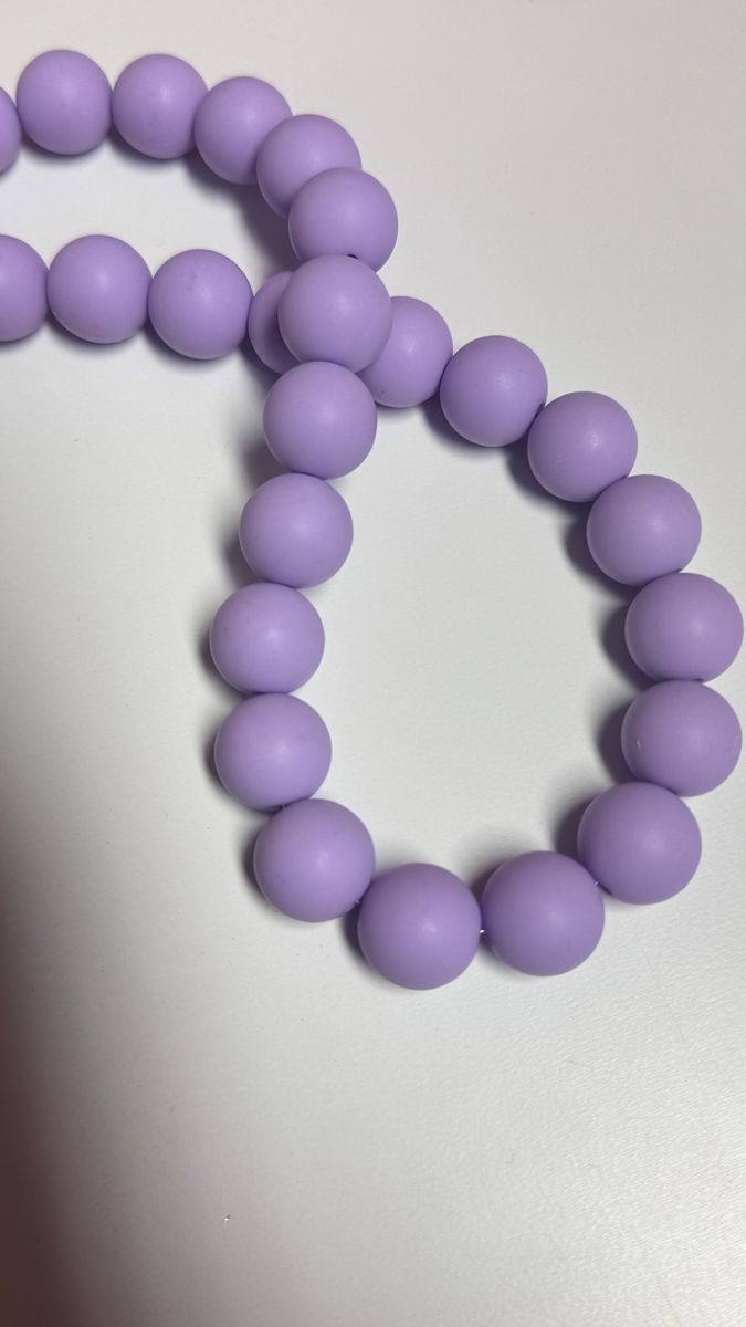 Lilac Matt necklace 